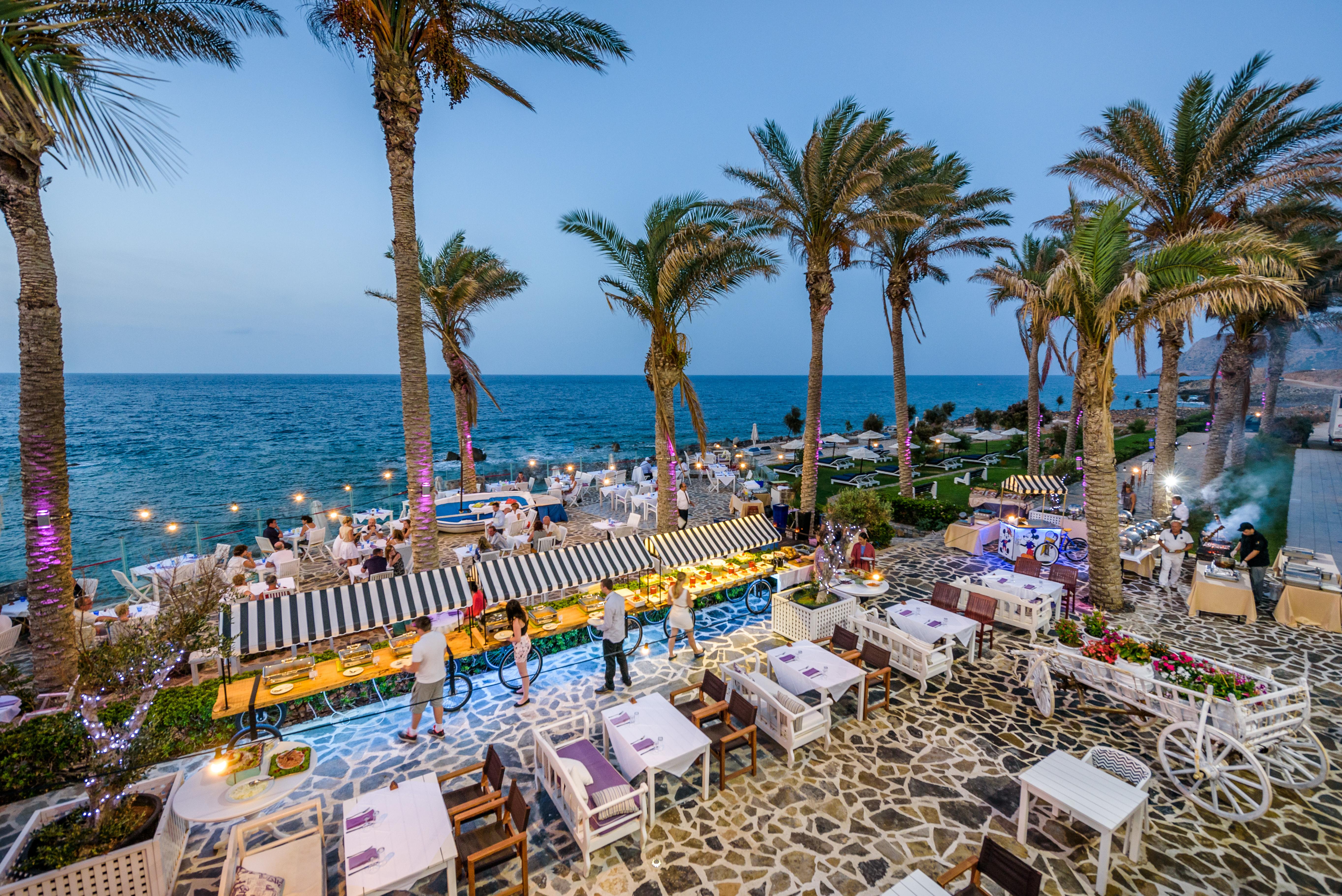 Minos Imperial Luxury Beach Resort & Spa Milatos Dış mekan fotoğraf The beach at the resort