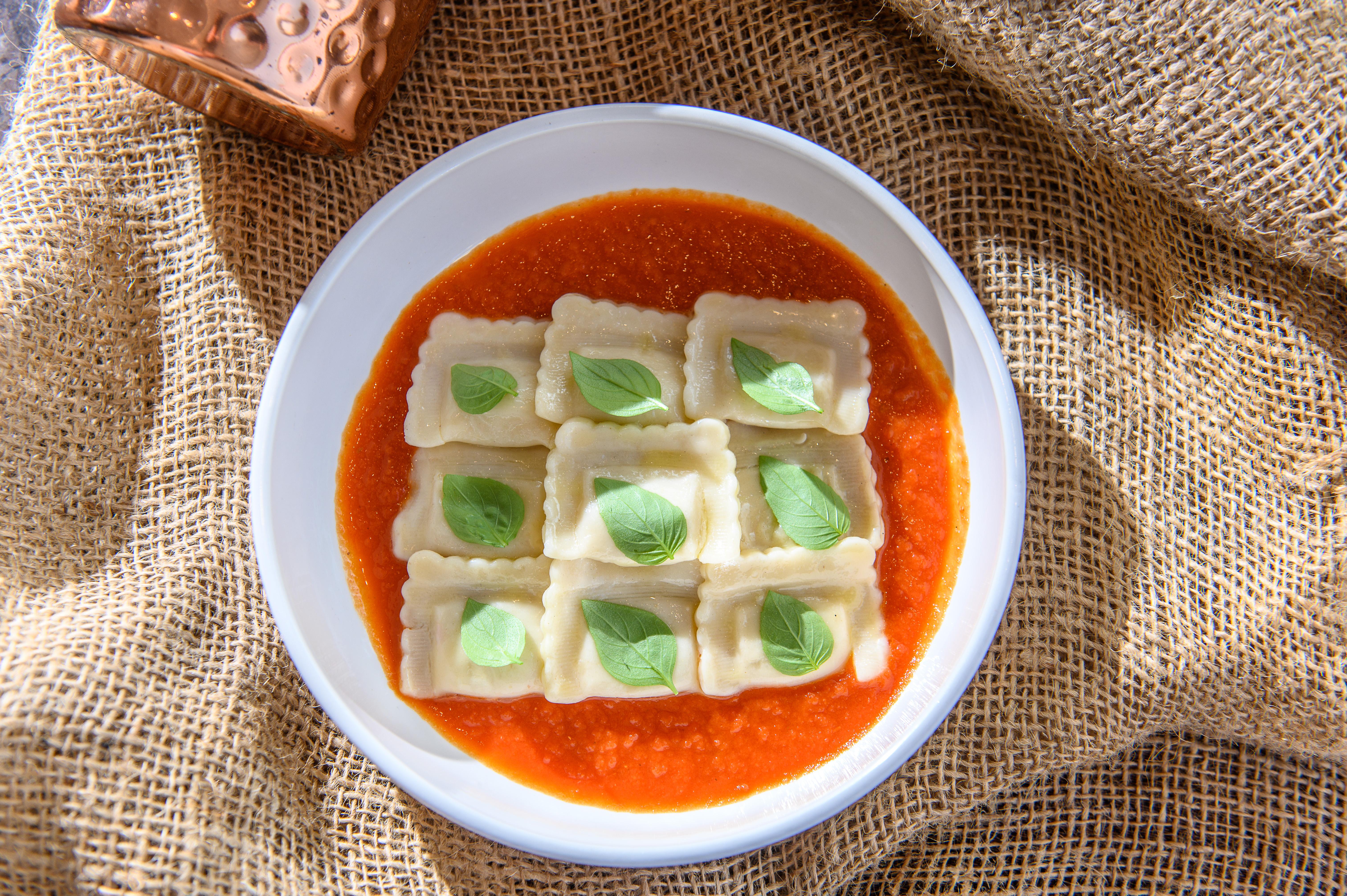 Minos Imperial Luxury Beach Resort & Spa Milatos Dış mekan fotoğraf A bowl of ravioli