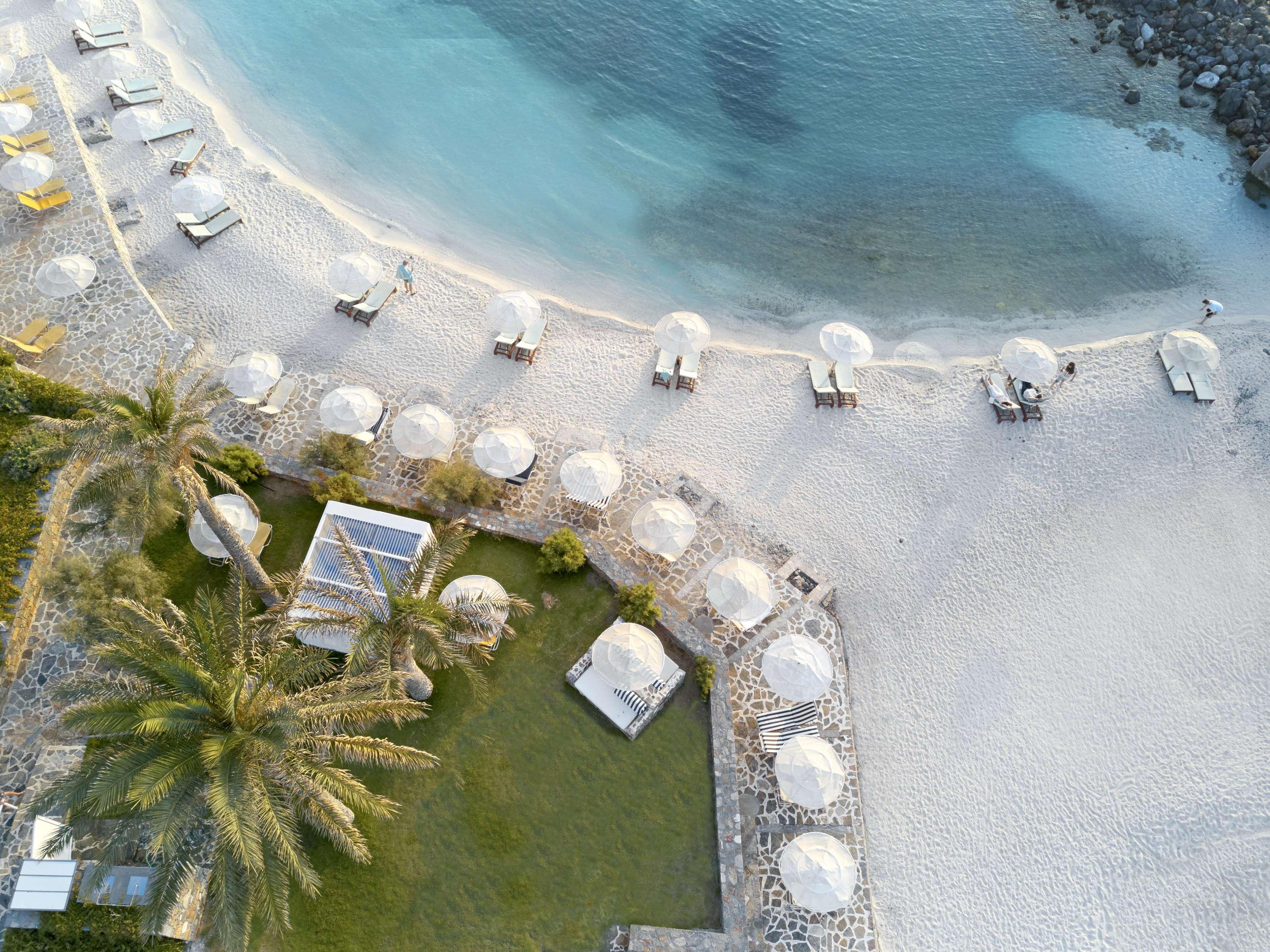 Minos Imperial Luxury Beach Resort & Spa Milatos Dış mekan fotoğraf Aerial view of the beach at the resort